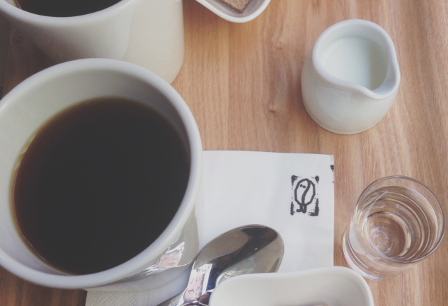 Tribu Caffe Artigiano: Kahve-Kitap Keyfi İçin Bir Kadıköy Kahvecisi