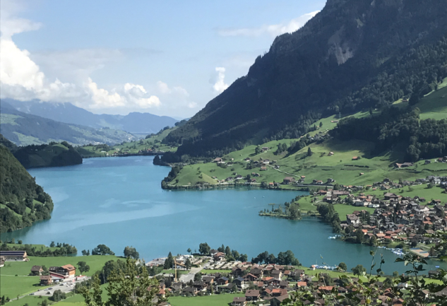 Tek Seyahatte Dört Mevsim: İsviçre Yaylaları