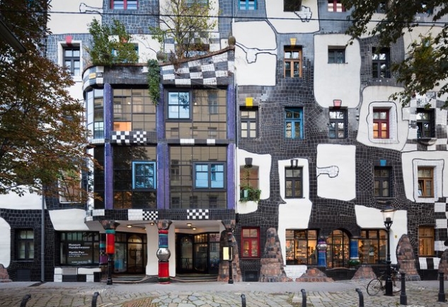 KunstHausWien ve Hundertwasser: Viyana'nın Harikalar Diyarı
