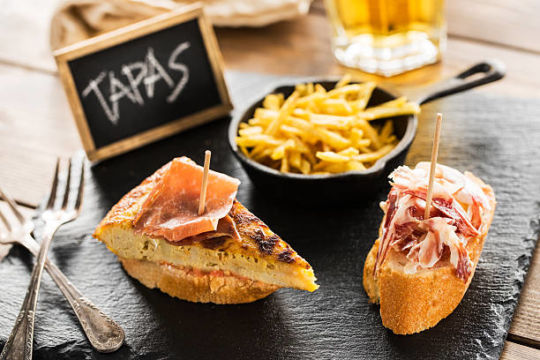 İspanyol Mutfağı: Üç Adımda Barselona'da Yeme-İçme