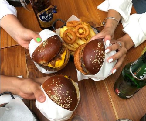 Bonjo Ayvalık: Burgerin Ayvalık'taki Adresi