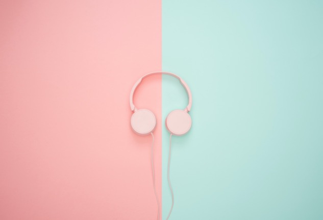 Podcastler: Neden Popüler ve Hangilerini Dinleyelim?