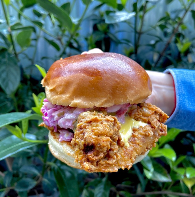 Banko Kızarmış Tavuk Burger