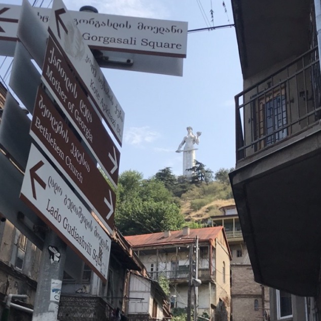 T,iflis, Mother of Georgia Heykeli